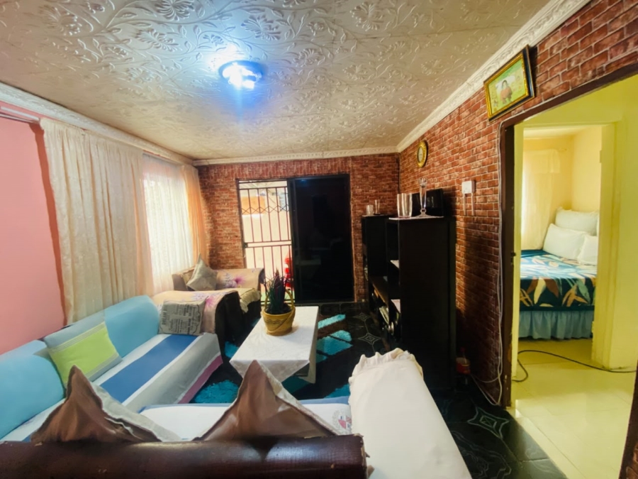 3 Bedroom Property for Sale in Harare Western Cape